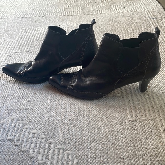 Henry Beguelin Booties - Picture 1 of 3